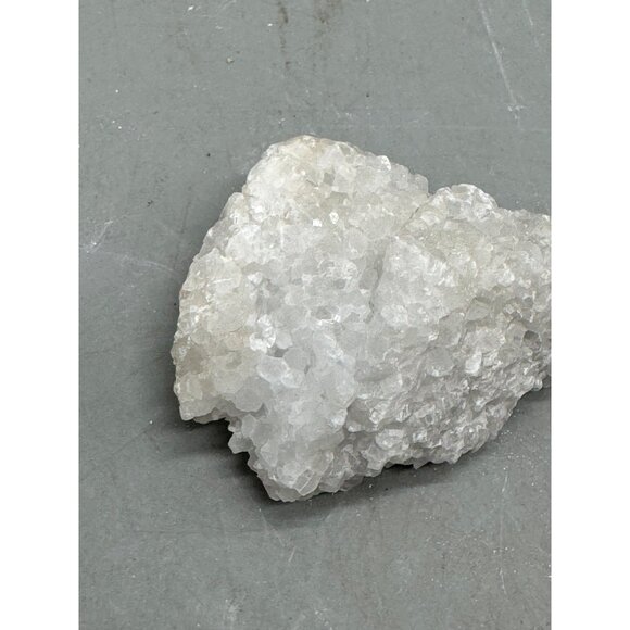 White Quartz Crystal Cluster Mineral Specimen For Collectors Or Decor READ - Picture 2 of 10